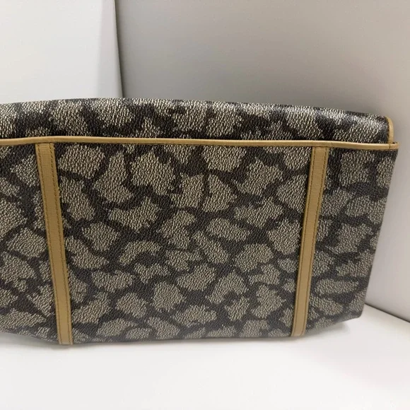 YSL VINTAGE CLUTCH - Picture 2 of 9
